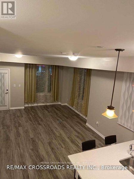 311 - 1460 Whites Road, Pickering, Ontario  L1V 0E8 - Photo 7 - E13614052