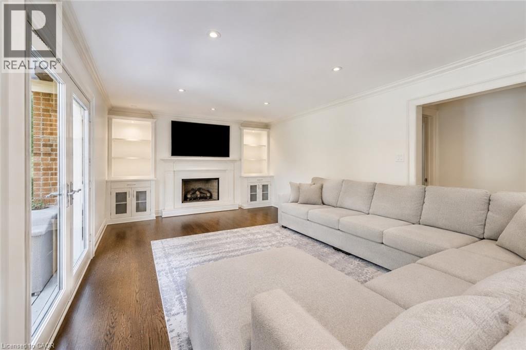 1251 Lakeshore Road E, Oakville, Ontario  L6J 1L5 - Photo 11 - 40845986