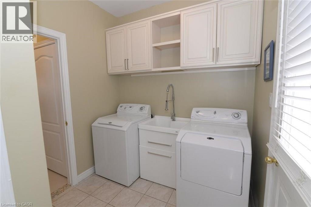 24 Bosworth Street, Ancaster, Ontario  L9K 1N8 - Photo 10 - 40846346