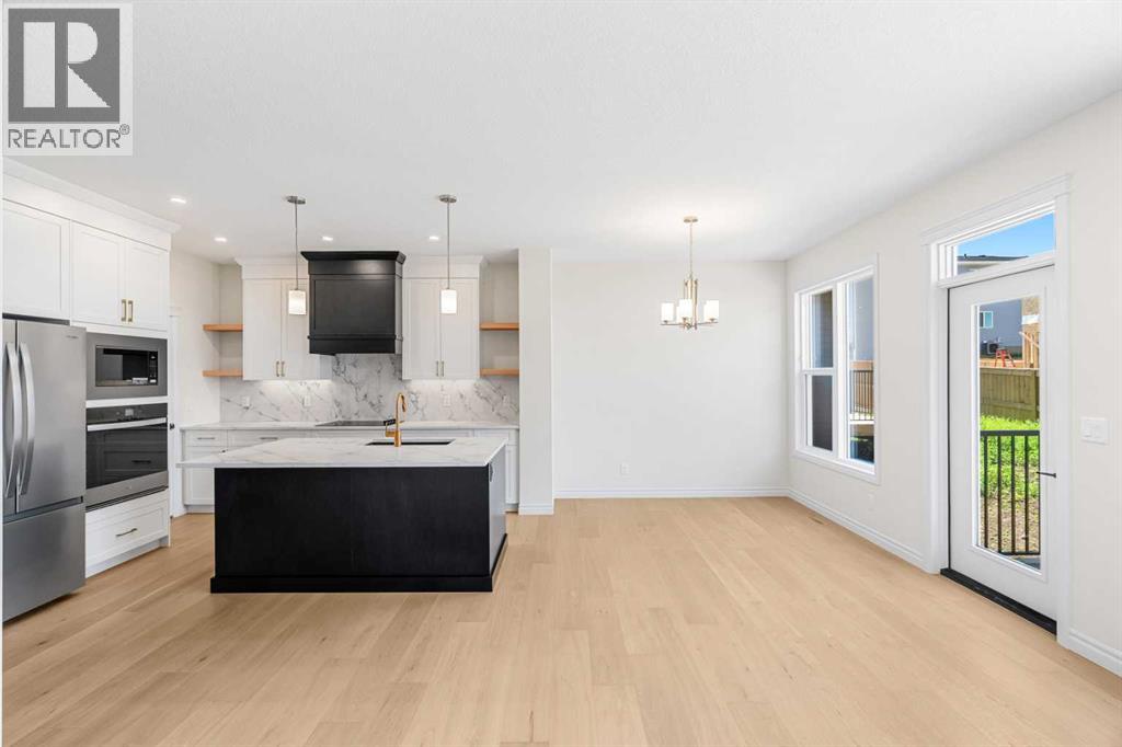 63 Annette Rise NW, Calgary, Alberta  T3R 2L6 - Photo 6 - A2329509