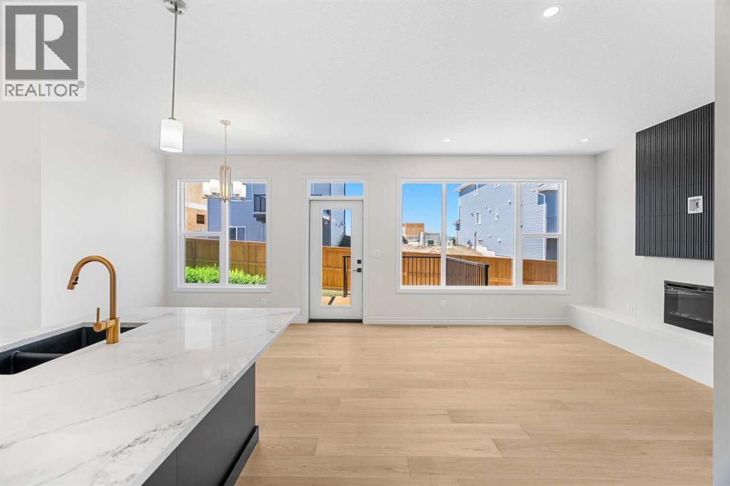 63 Annette Rise NW, Calgary, Alberta  T3R 2L6 - Photo 2 - A2329509