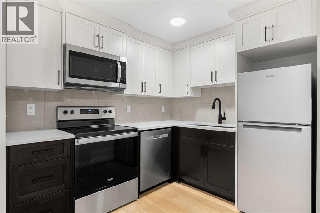 63 Annette Rise NW, Calgary, Alberta  T3R 2L6 - Photo 47 - A2329509