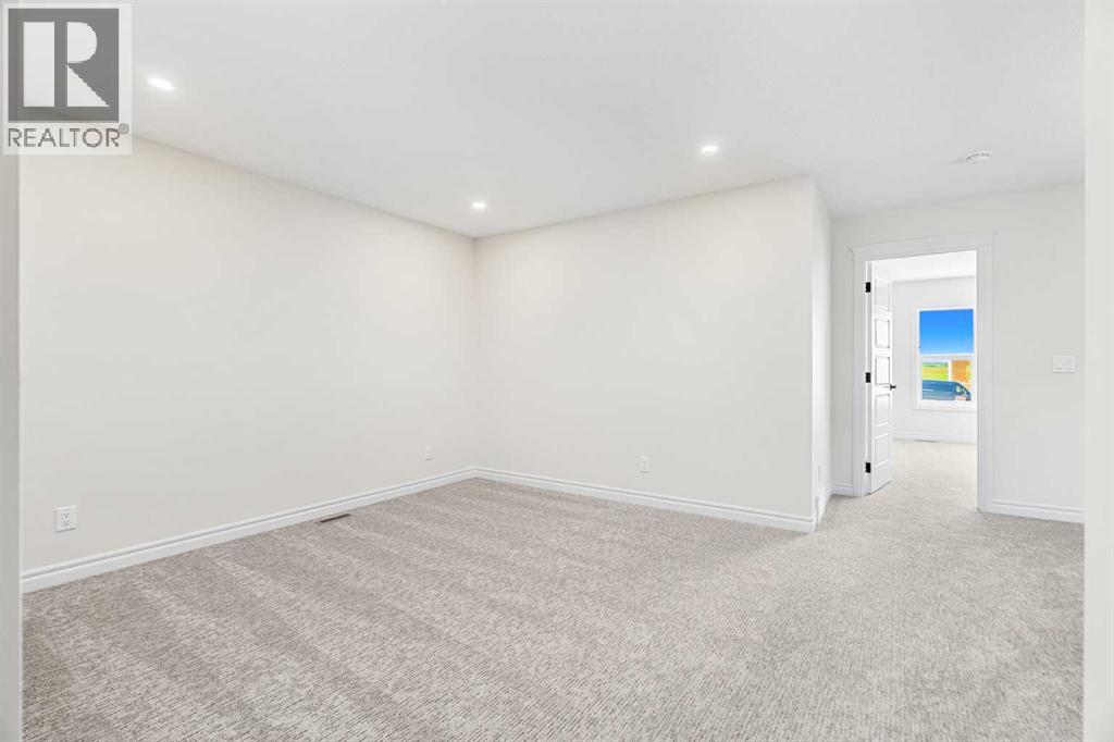 63 Annette Rise NW, Calgary, Alberta  T3R 2L6 - Photo 22 - A2329509