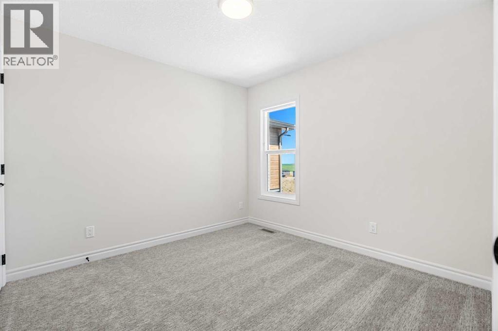 63 Annette Rise NW, Calgary, Alberta  T3R 2L6 - Photo 37 - A2329509