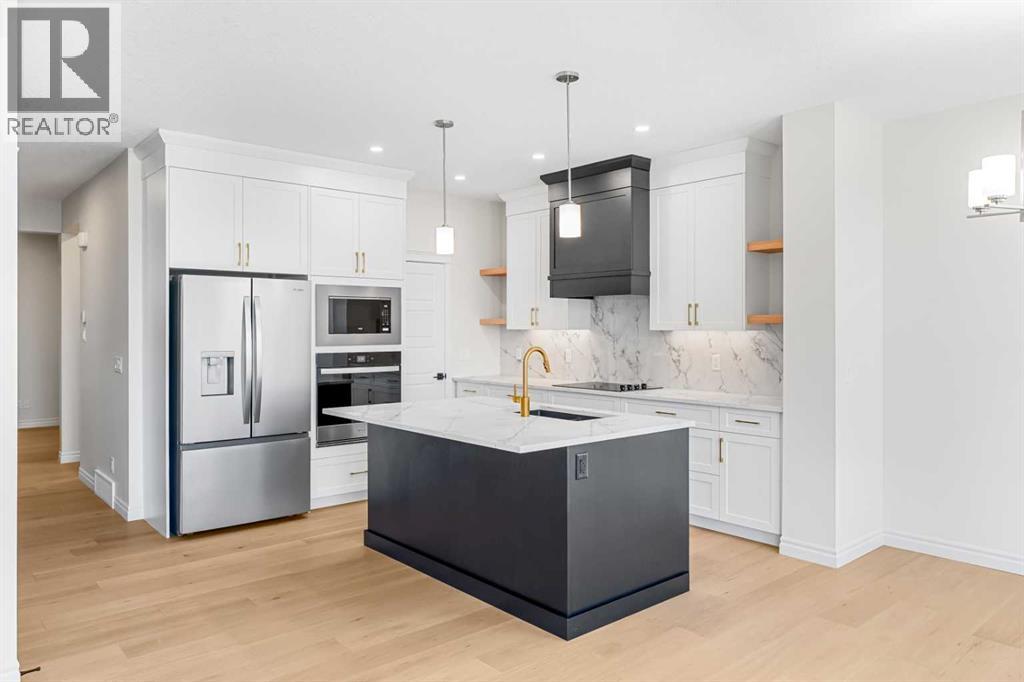 63 Annette Rise NW, Calgary, Alberta  T3R 2L6 - Photo 9 - A2329509