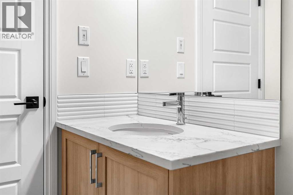 63 Annette Rise NW, Calgary, Alberta  T3R 2L6 - Photo 35 - A2329509