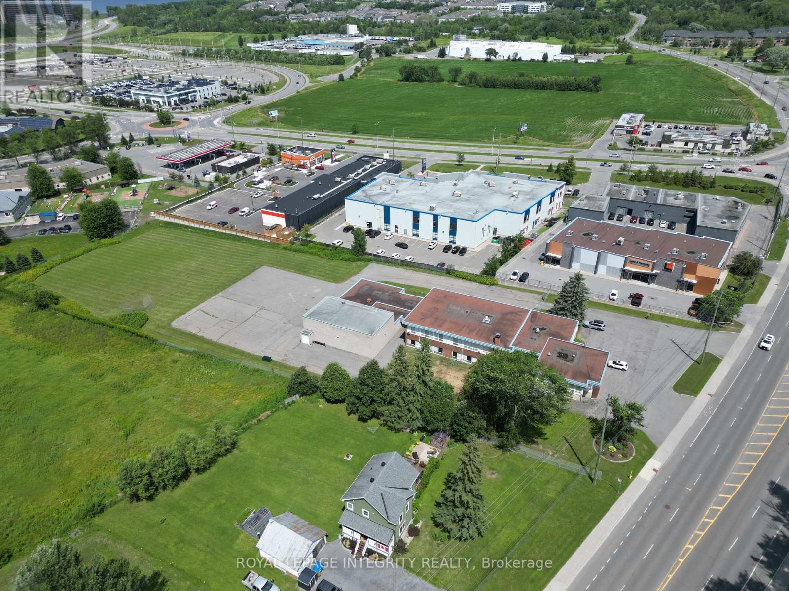 3775 St Joseph Boulevard, Ottawa, Ontario  K4A 0N9 - Photo 2 - X13613860