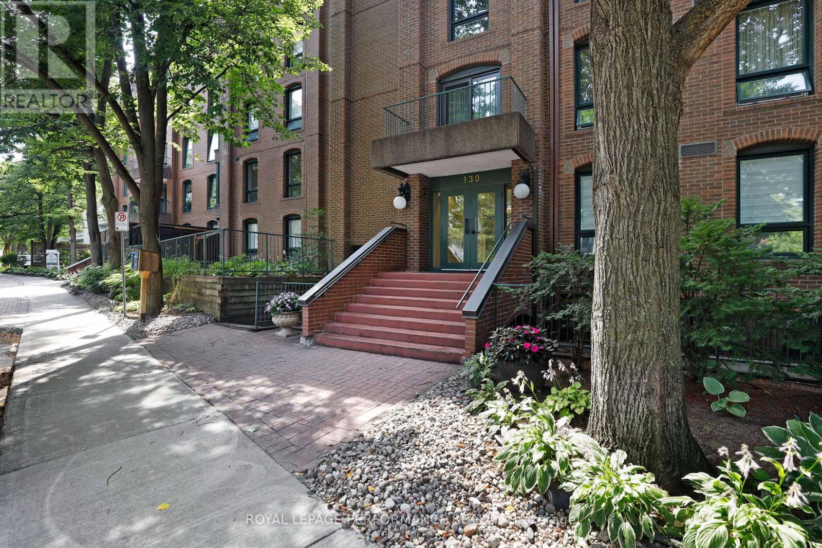4 - 130 RIDEAU TERRACE, Ottawa, Ontario
