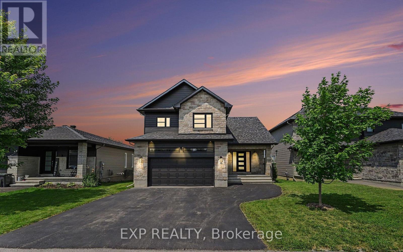 306 MOISSON STREET, Russell, Ontario
