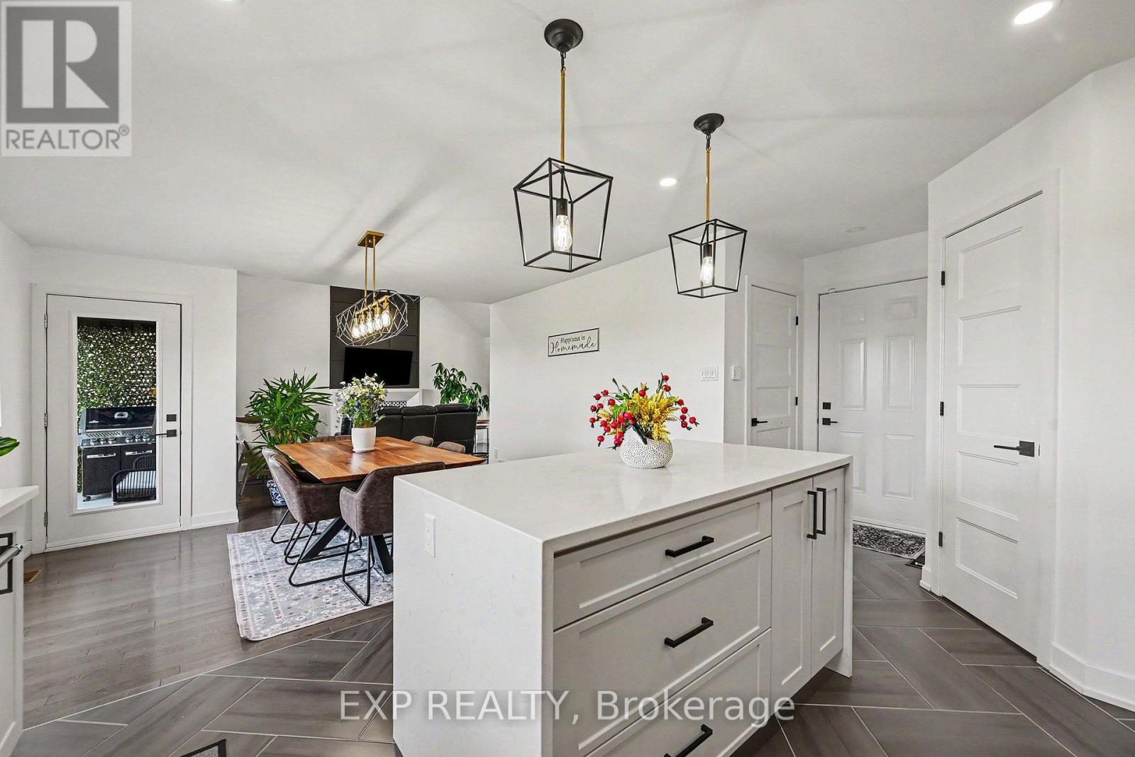 306 Moisson Street, Russell, Ontario  K0A 1W0 - Photo 14 - X13613970