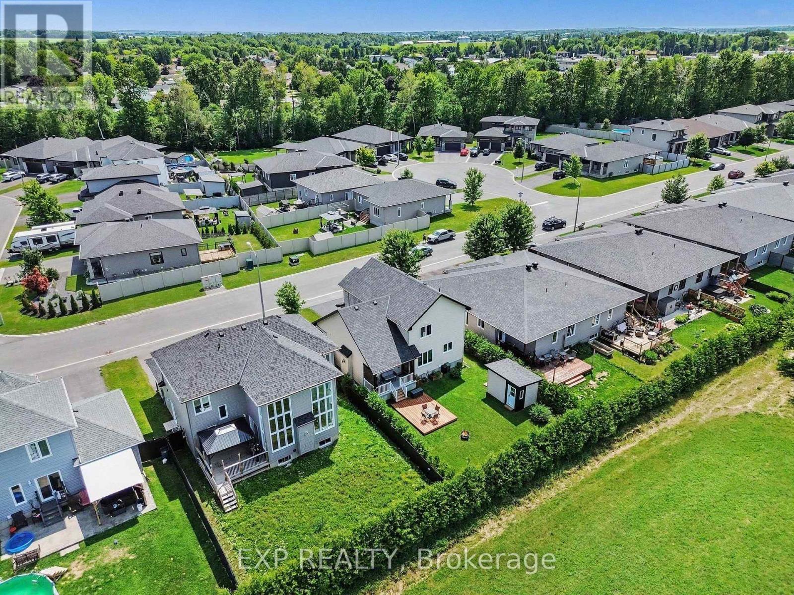 306 Moisson Street, Russell, Ontario  K0A 1W0 - Photo 31 - X13613970