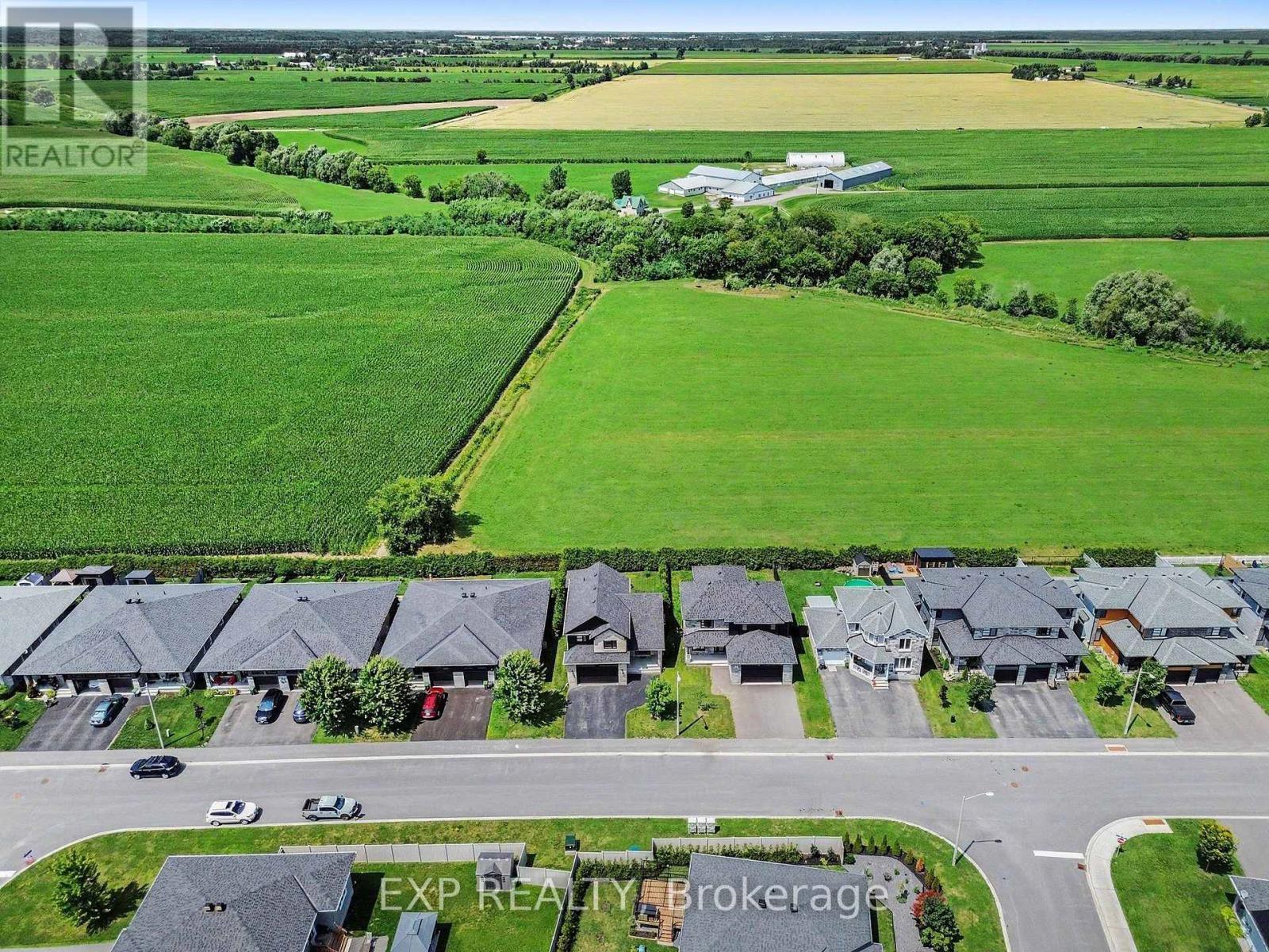 306 Moisson Street, Russell, Ontario  K0A 1W0 - Photo 36 - X13613970