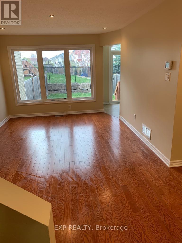90 Brady Avenue, Ottawa, Ontario  K2K 0A9 - Photo 3 - X13613994