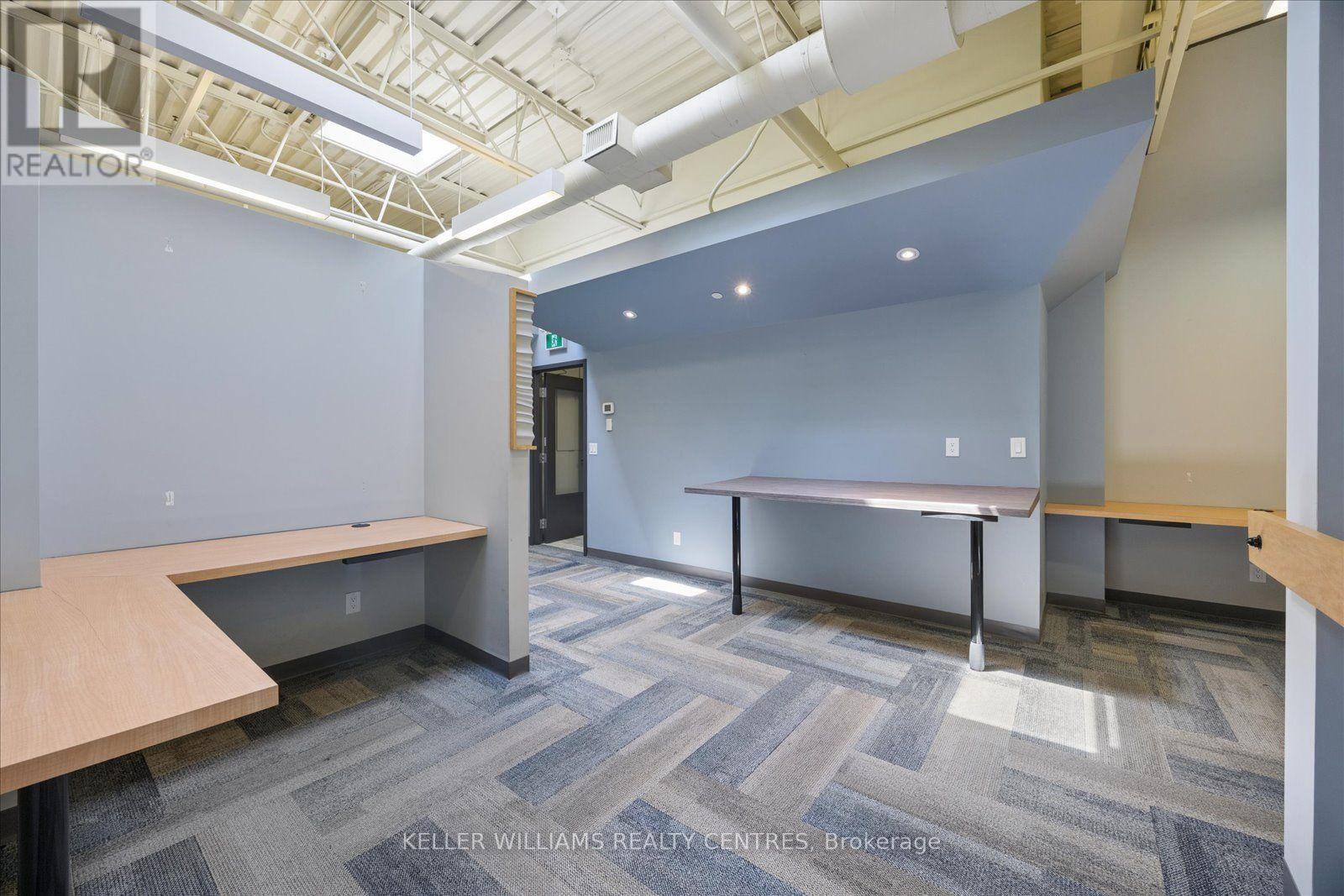8 - 235 Industrial Parkway S, Aurora (Aurora Grove), Ontario  L4G 3V5 - Photo 14 - N13613870