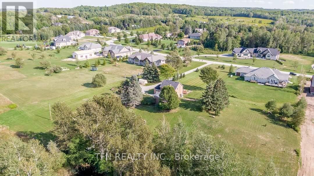 86-C DALE CRESCENT, Bradford West Gwillimbury, Ontario