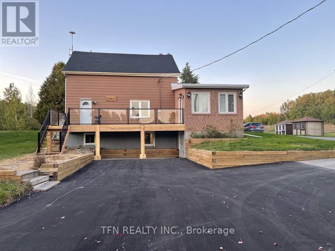 86-C Dale Crescent, Bradford West Gwillimbury, Ontario  L0L 1L0 - Photo 2 - N13613952