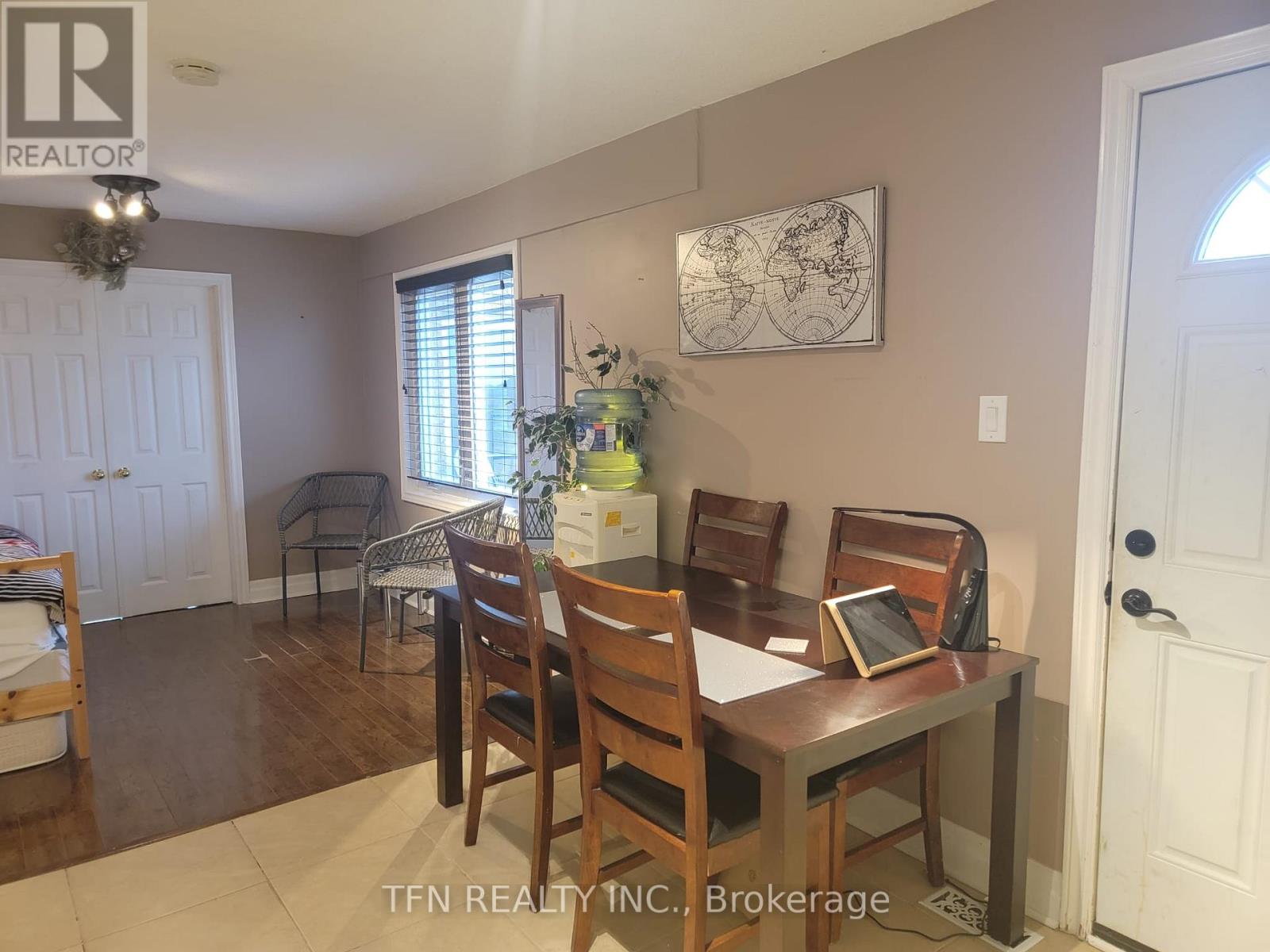 86-C Dale Crescent, Bradford West Gwillimbury, Ontario  L0L 1L0 - Photo 5 - N13613952