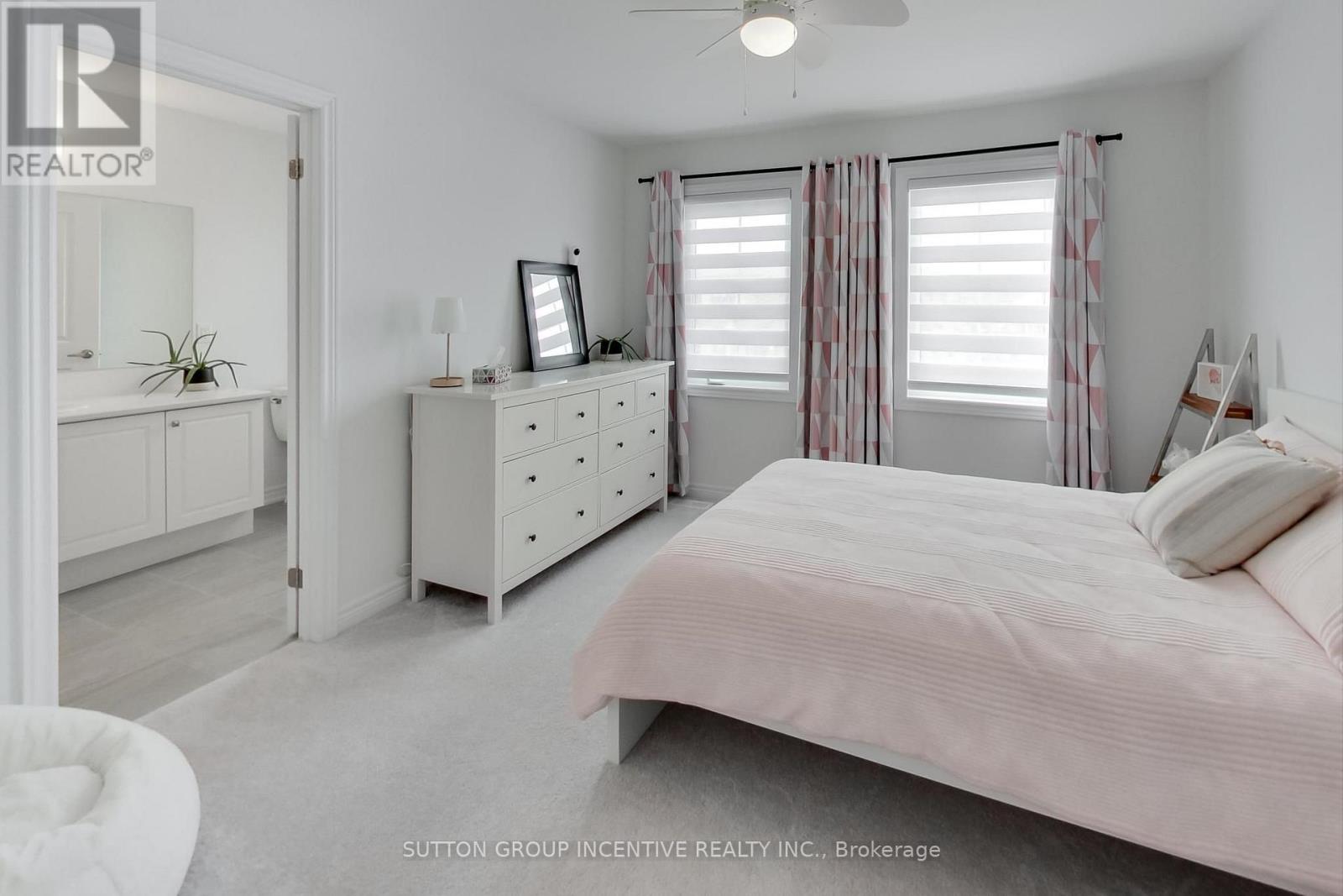 13 Abbey Crescent, Barrie, Ontario  L9J 0W9 - Photo 25 - S13613926