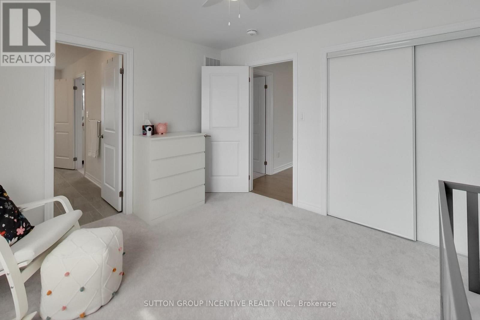 13 Abbey Crescent, Barrie, Ontario  L9J 0W9 - Photo 29 - S13613926