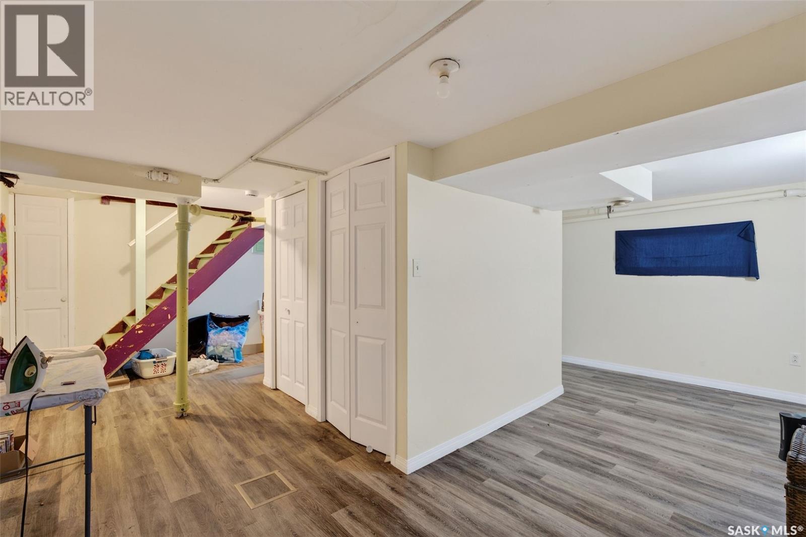 209 V Avenue S, Saskatoon, Saskatchewan  S7M 3E2 - Photo 15 - SK043568
