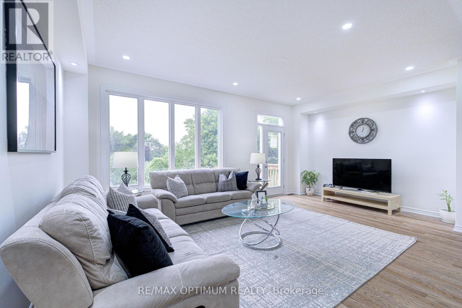 44 Bermondsey Way, Brampton, Ontario L6Y 6K9 - Photo 12 - W13613748