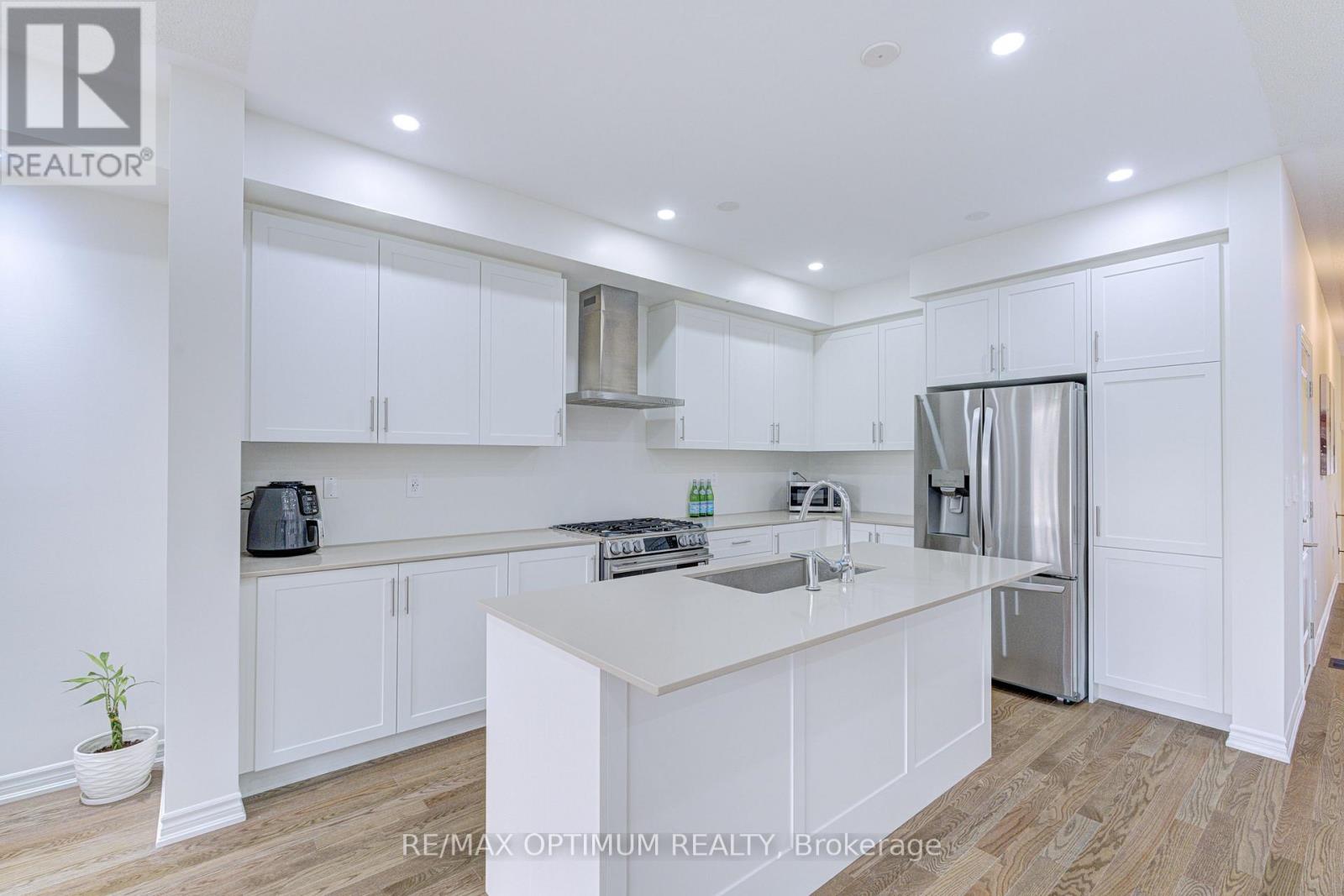 44 Bermondsey Way, Brampton, Ontario L6Y 6K9 - Photo 15 - W13613748