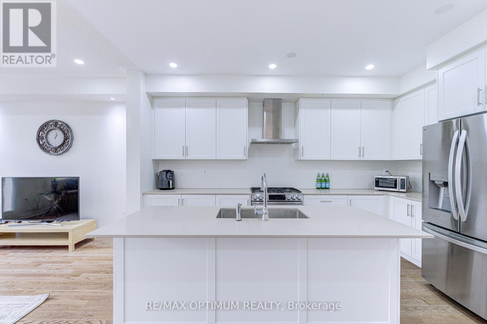 44 Bermondsey Way, Brampton, Ontario L6Y 6K9 - Photo 16 - W13613748