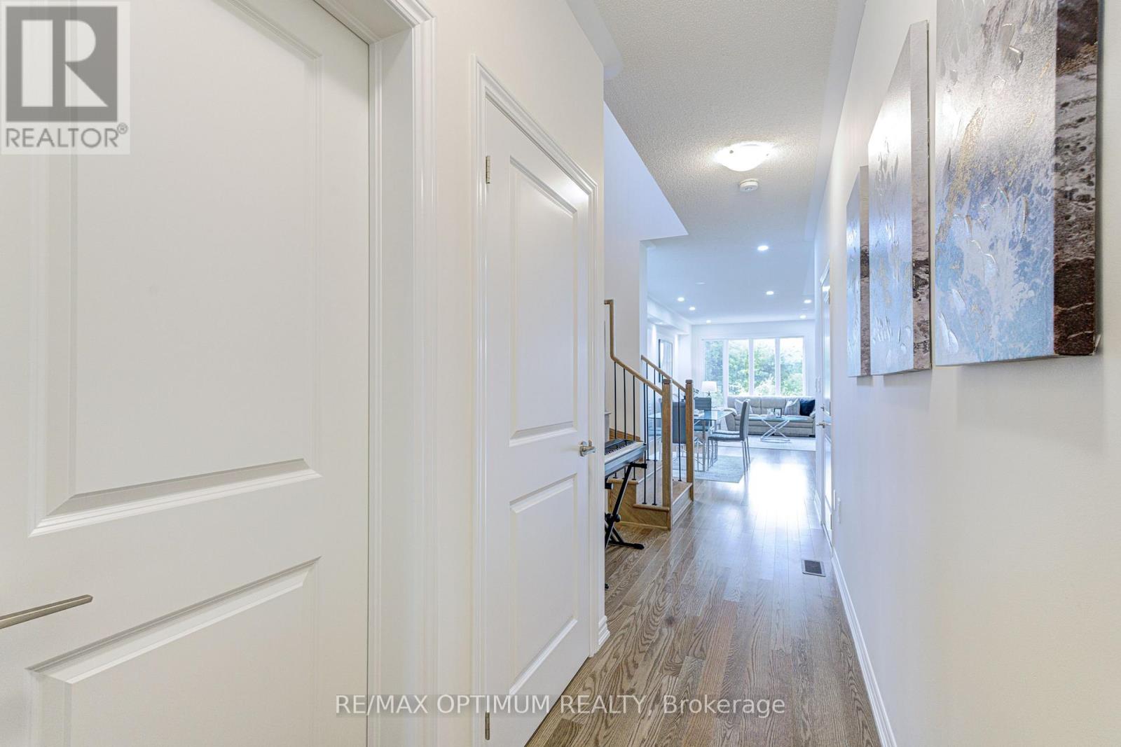 44 Bermondsey Way, Brampton, Ontario L6Y 6K9 - Photo 7 - W13613748