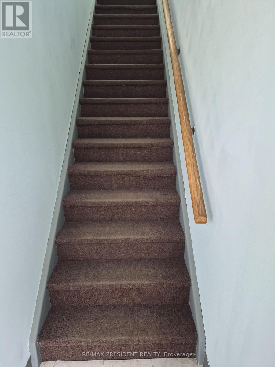 22 - 7015 Tranmere Drive E, Mississauga, Ontario  L5S 1T7 - Photo 10 - W13613808