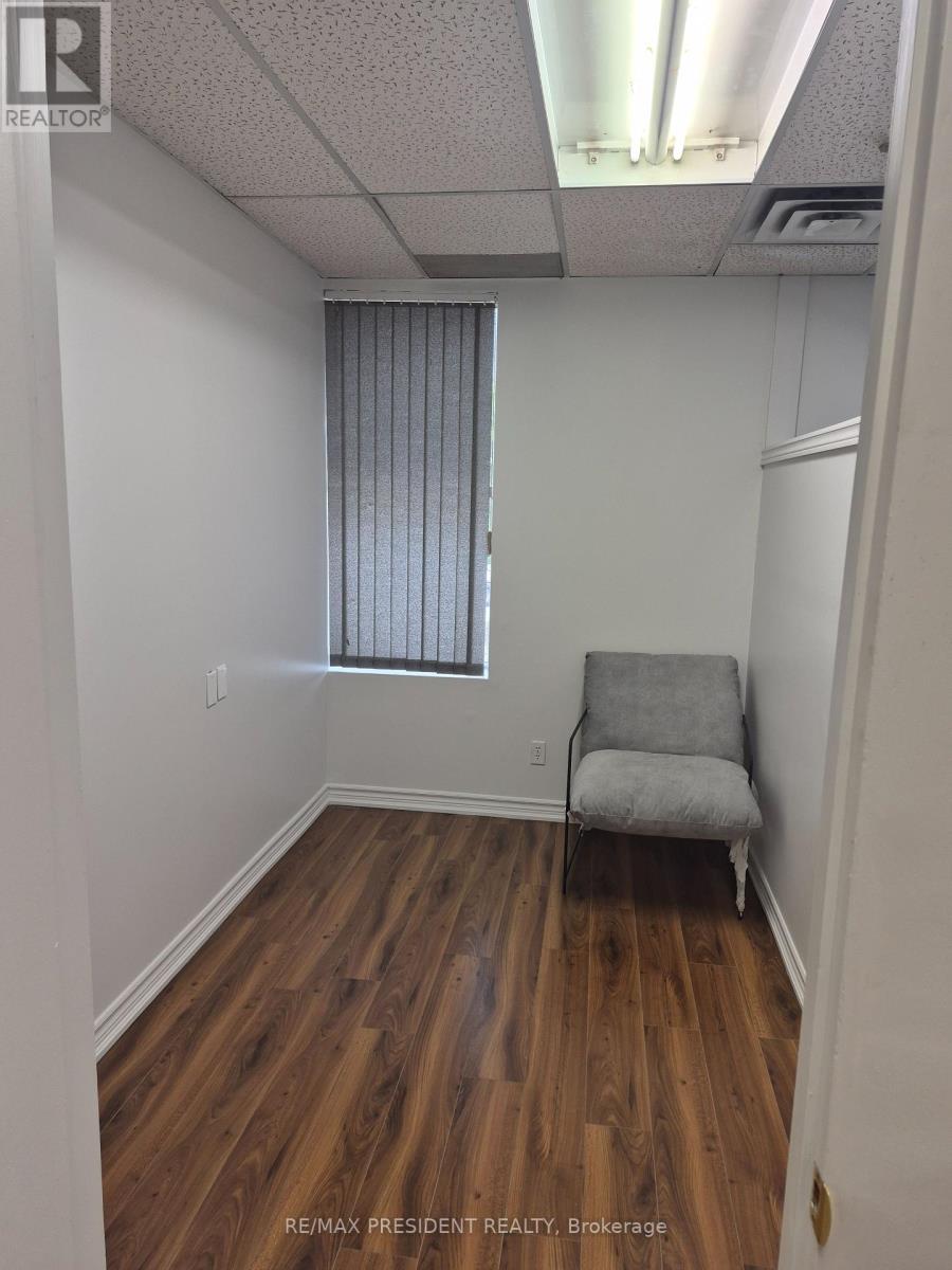22 - 7015 Tranmere Drive E, Mississauga, Ontario  L5S 1T7 - Photo 2 - W13613808