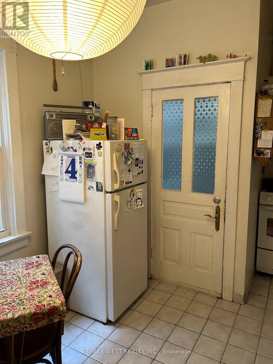 1 - 1504 Dufferin Street, Toronto, Ontario  M6H 3L4 - Photo 10 - W13613812