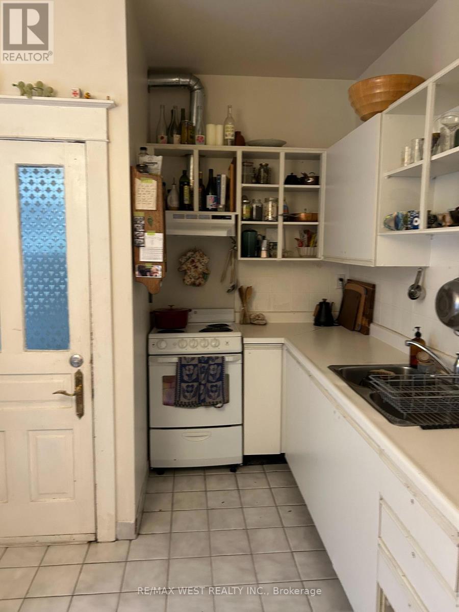 1 - 1504 Dufferin Street, Toronto, Ontario  M6H 3L4 - Photo 11 - W13613812