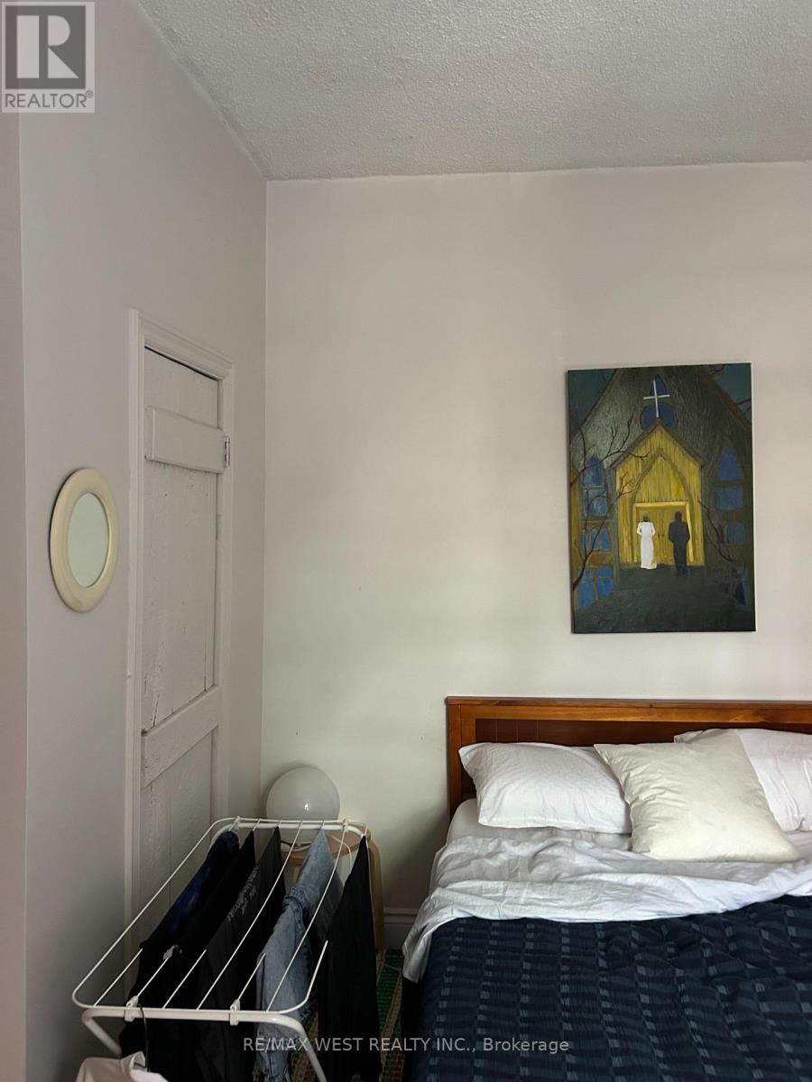 1 - 1504 Dufferin Street, Toronto, Ontario  M6H 3L4 - Photo 5 - W13613812