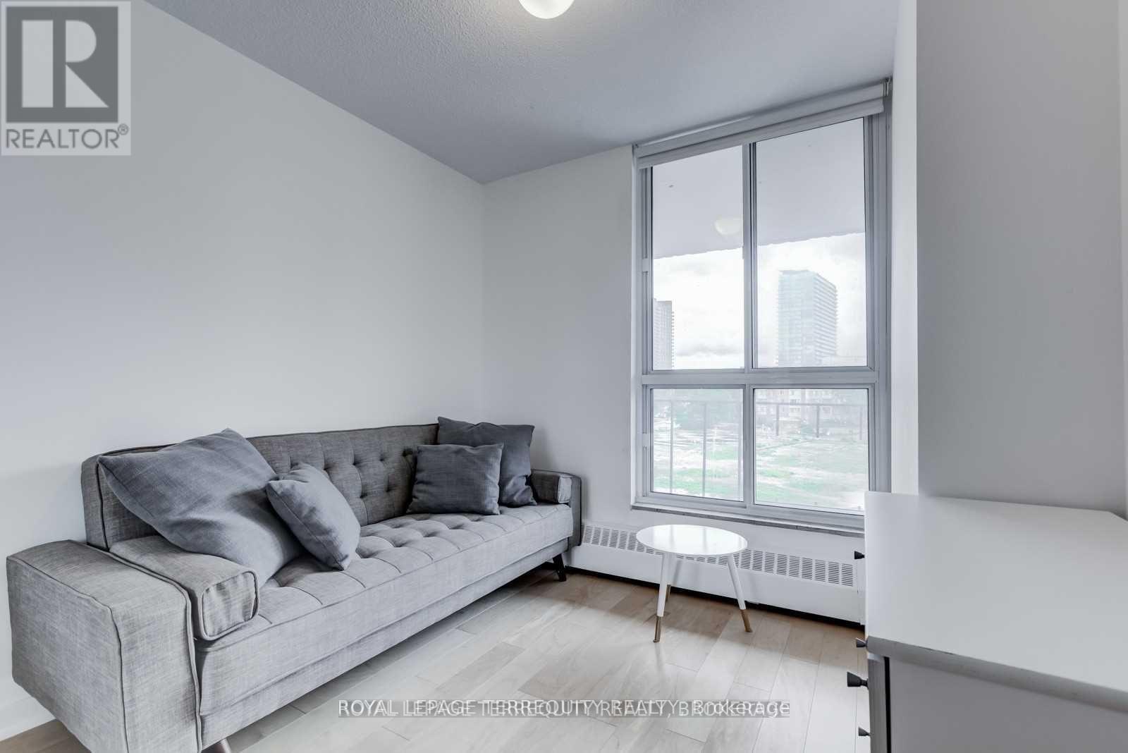 214 - 60 Southport Street, Toronto, Ontario  M6S 3N4 - Photo 13 - W13613848