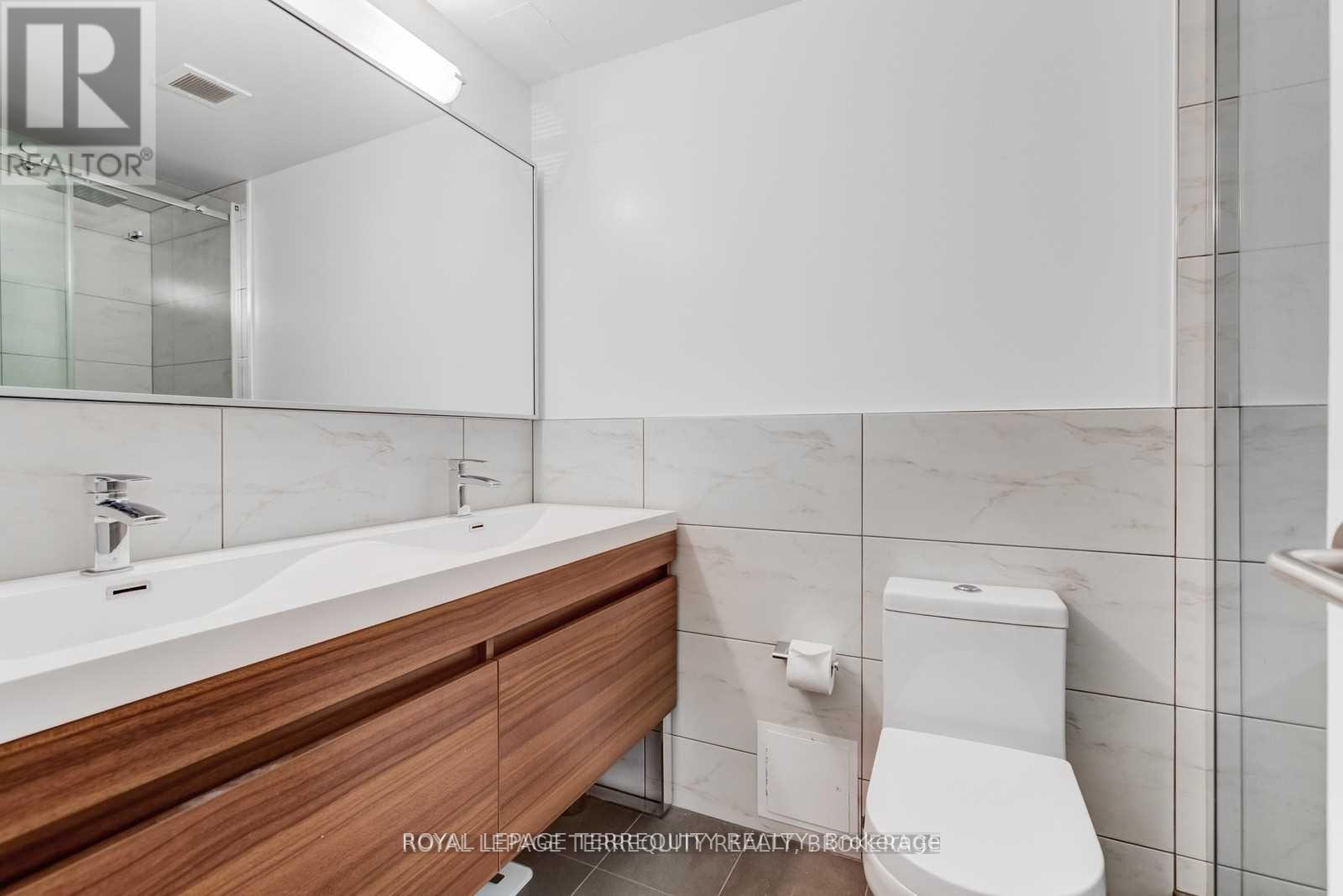 214 - 60 Southport Street, Toronto, Ontario  M6S 3N4 - Photo 14 - W13613848