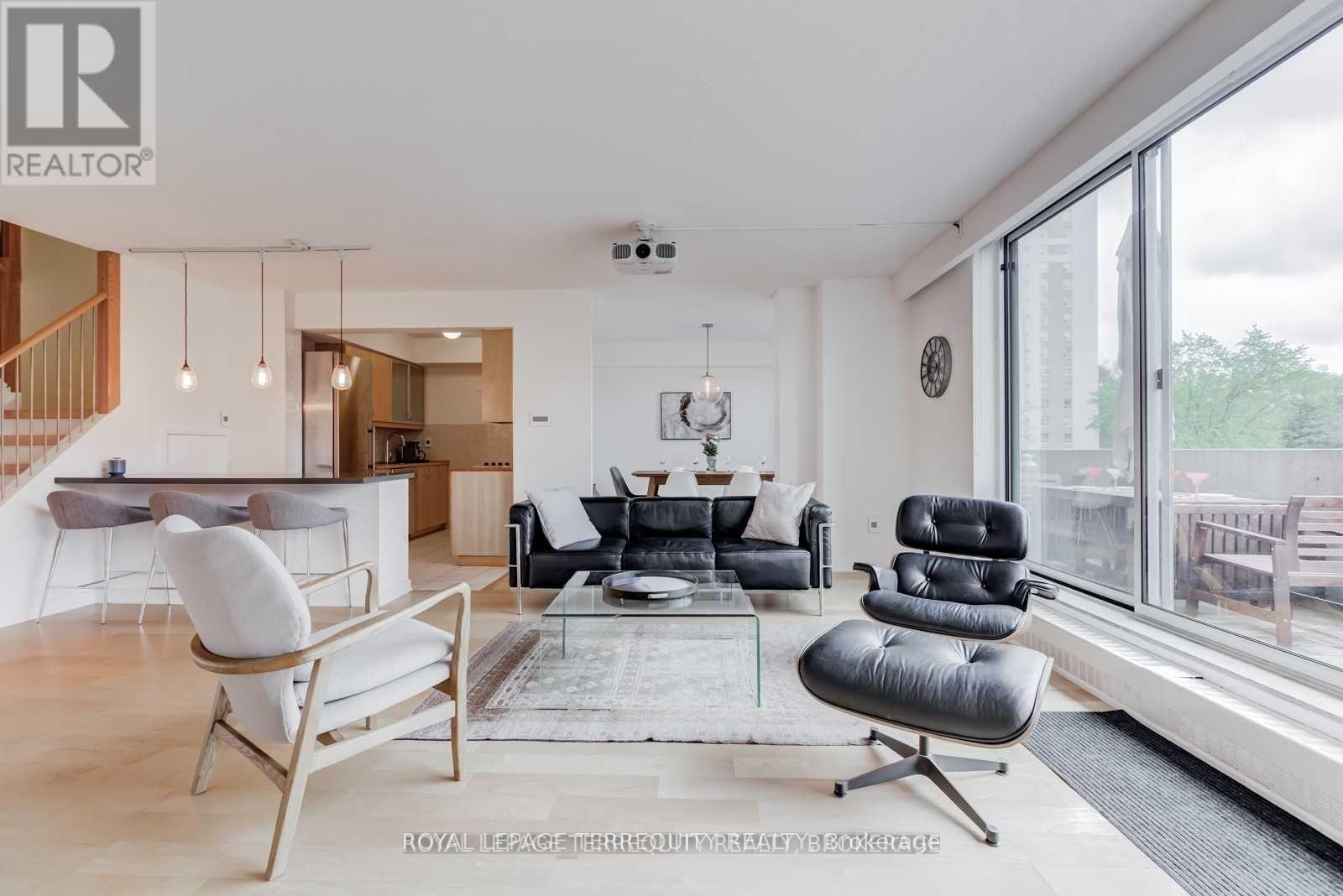 214 - 60 Southport Street, Toronto, Ontario  M6S 3N4 - Photo 2 - W13613848