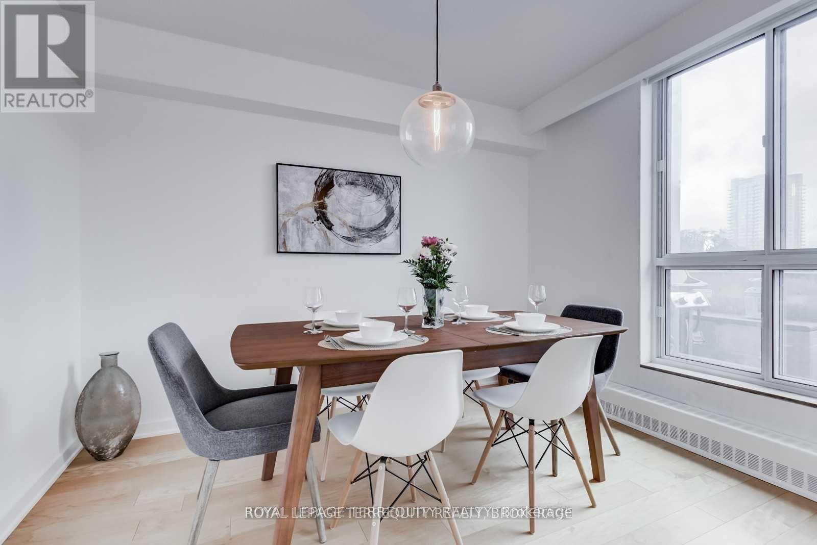 214 - 60 Southport Street, Toronto, Ontario  M6S 3N4 - Photo 5 - W13613848