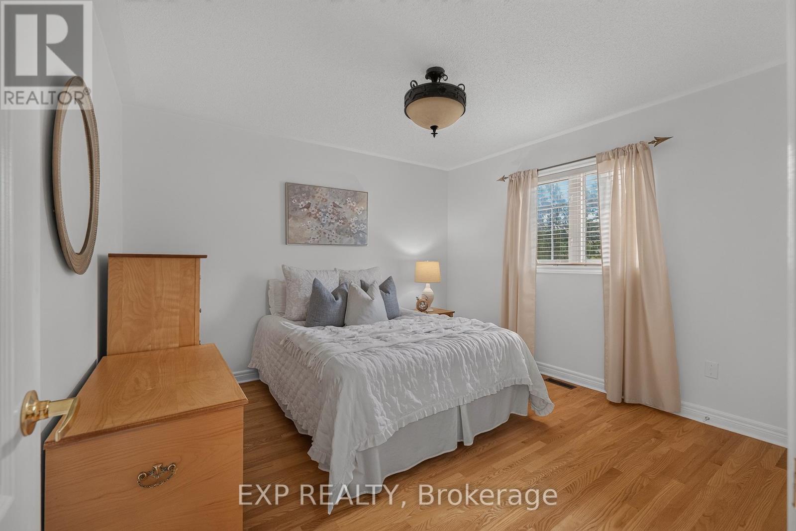 26 Packham Circle, Brampton, Ontario  L7A 2N6 - Photo 31 - W13613856