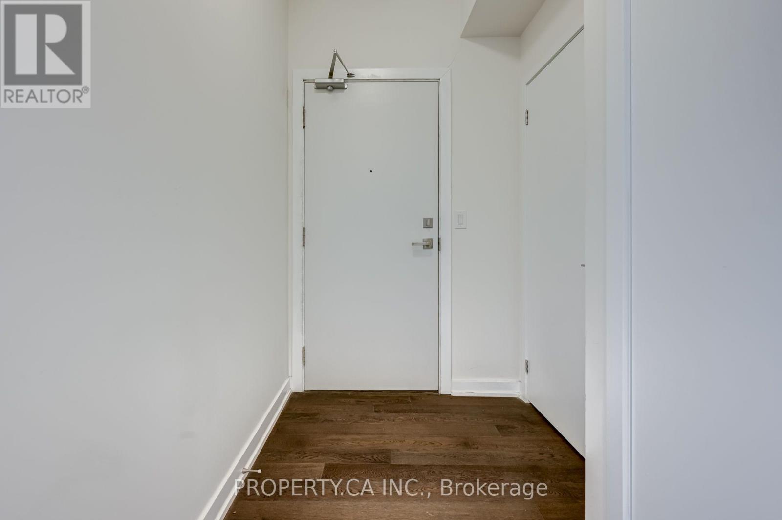 4706 - 4011 Brickstone Mews, Mississauga, Ontario  L5B 0G3 - Photo 6 - W13613976