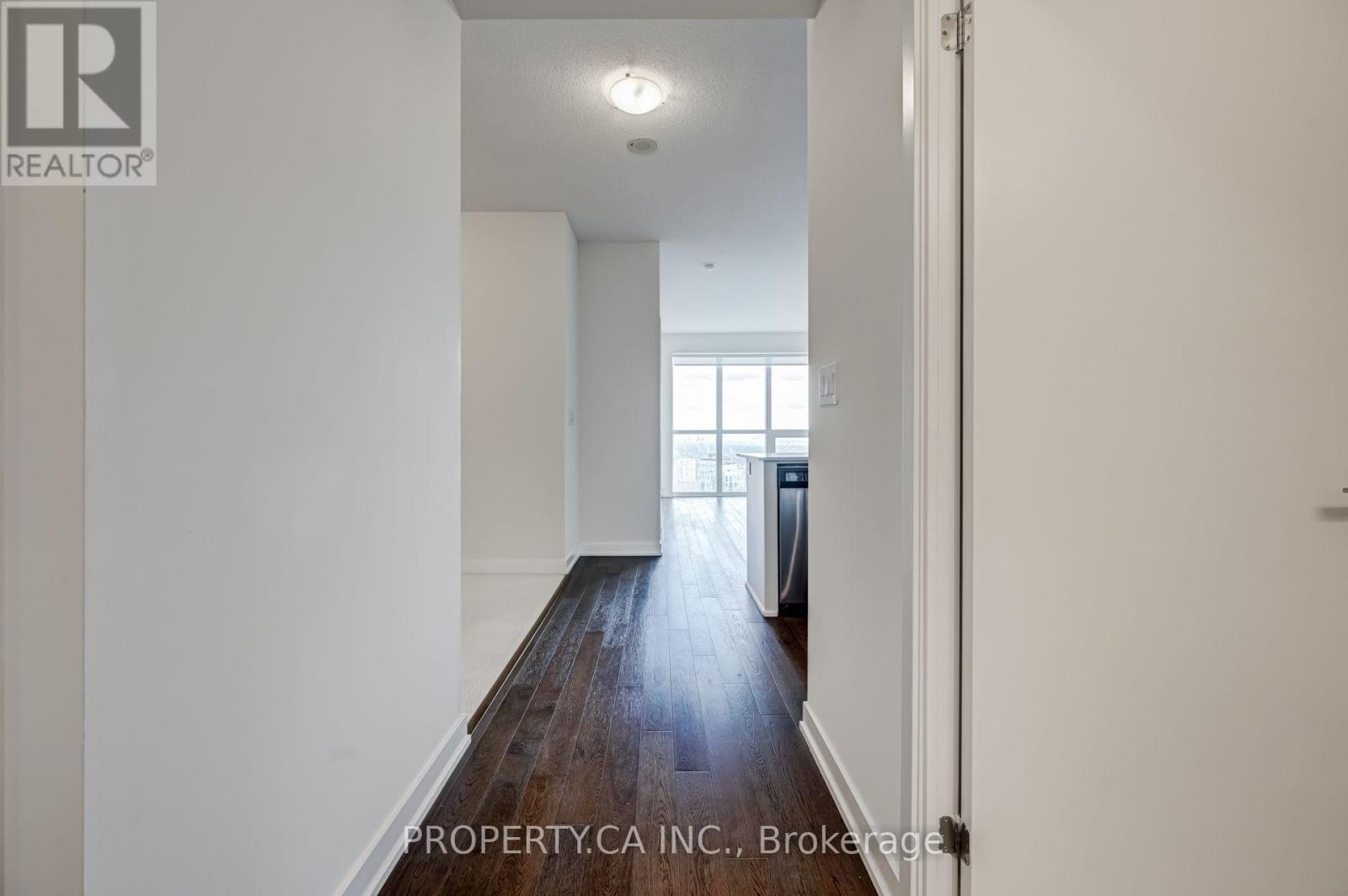 4706 - 4011 Brickstone Mews, Mississauga, Ontario  L5B 0G3 - Photo 7 - W13613976