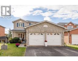 352 LISA MARIE DRIVE, Orangeville, Ontario