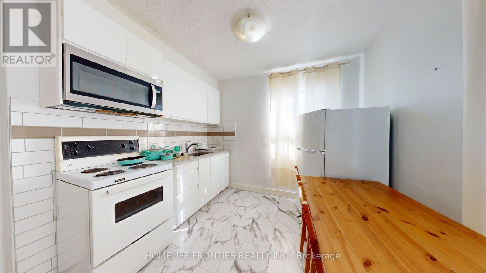 4 - 1110 Weston Road, Toronto, Ontario  M6N 3S4 - Photo 4 - W13568744