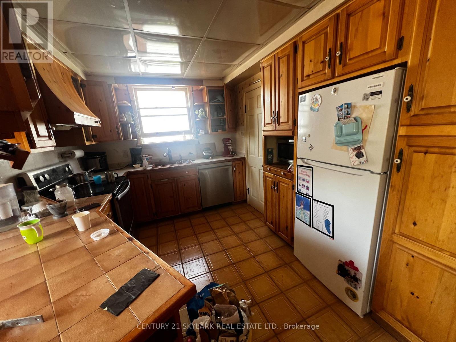 34 Clarence Street, Brampton, Ontario  L6W 1S3 - Photo 12 - W13605738