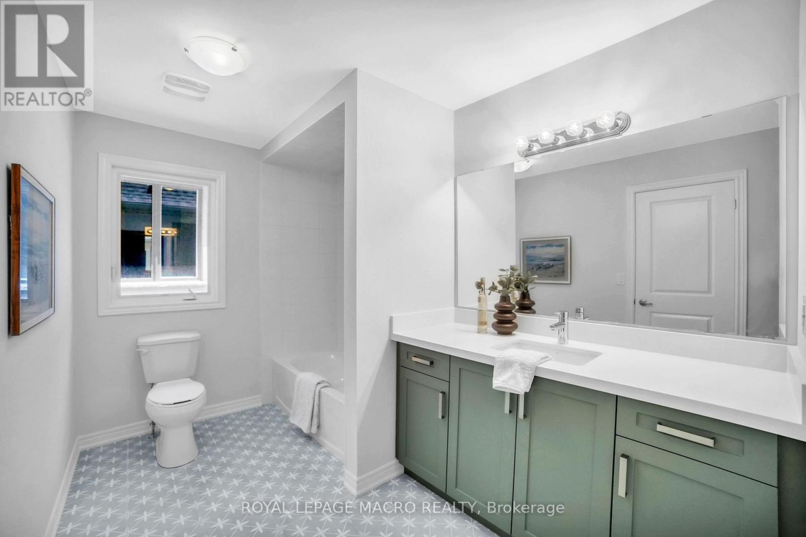 1061 West 5th Street, Hamilton, Ontario  L9B 1J5 - Photo 7 - X13613866