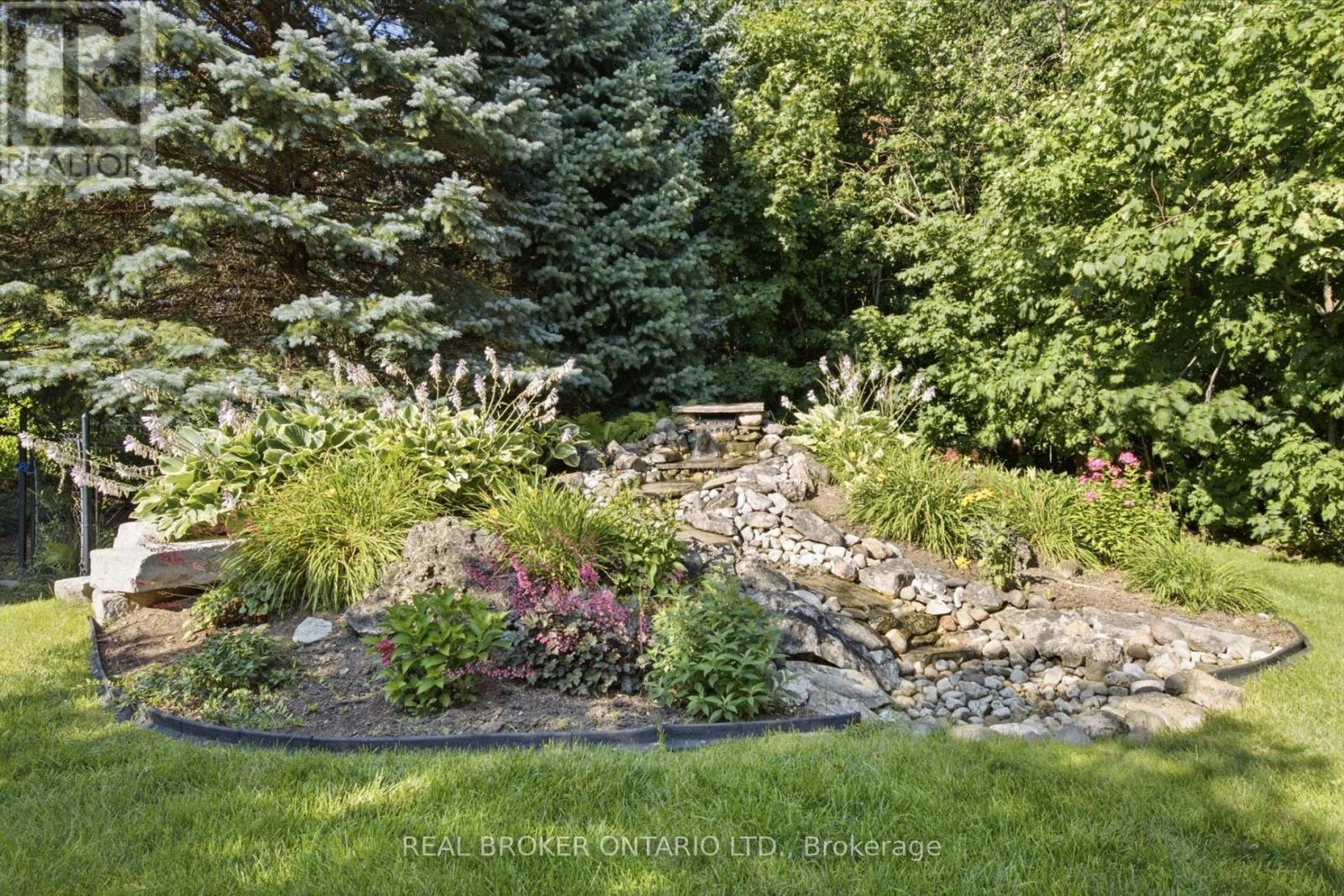 13 Burlwood Drive, Woolwich, Ontario  N3B 3L2 - Photo 12 - X13614038