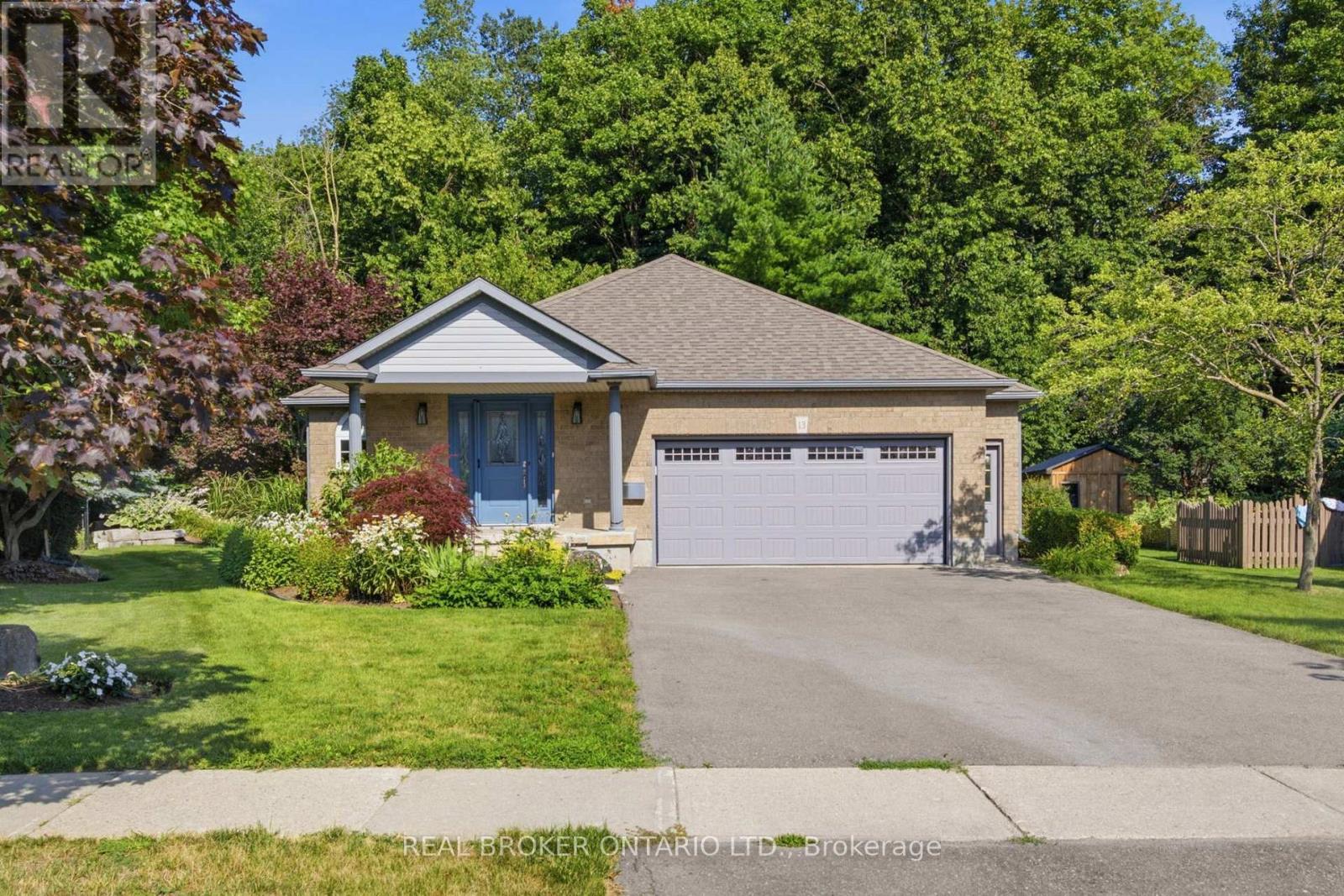 13 Burlwood Drive, Woolwich, Ontario  N3B 3L2 - Photo 2 - X13614038