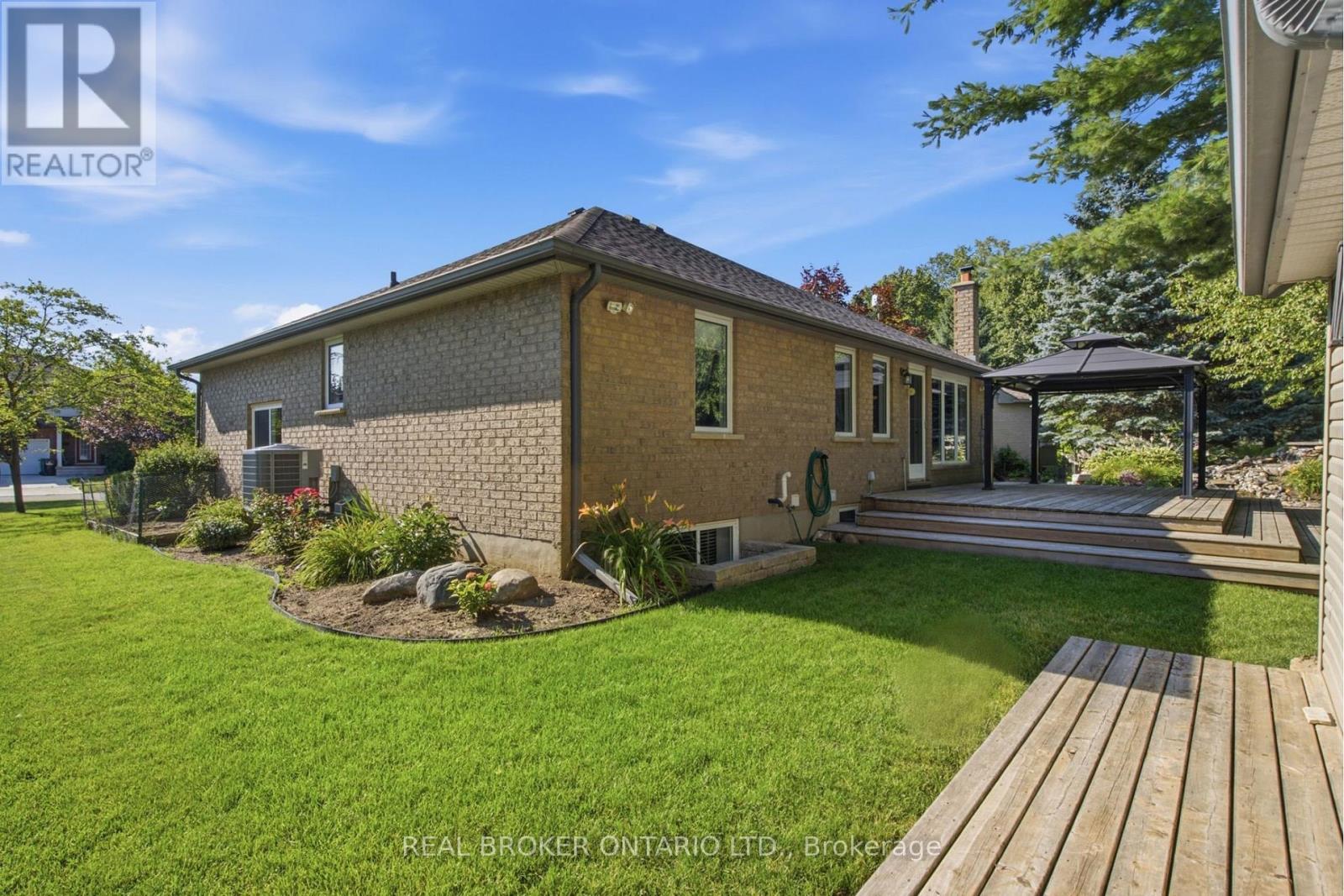 13 Burlwood Drive, Woolwich, Ontario  N3B 3L2 - Photo 8 - X13614038
