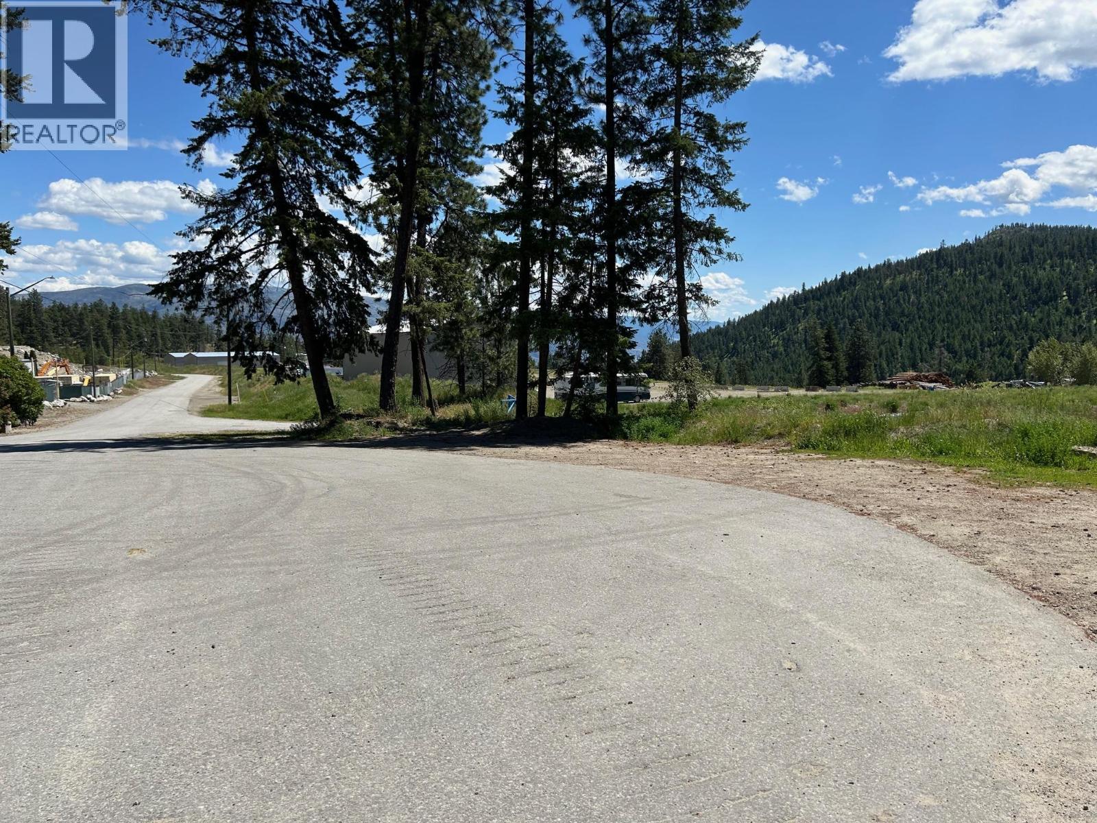 5460 Mcdougald Road, Peachland, British Columbia  V0H 1X8 - Photo 6 - 10374058