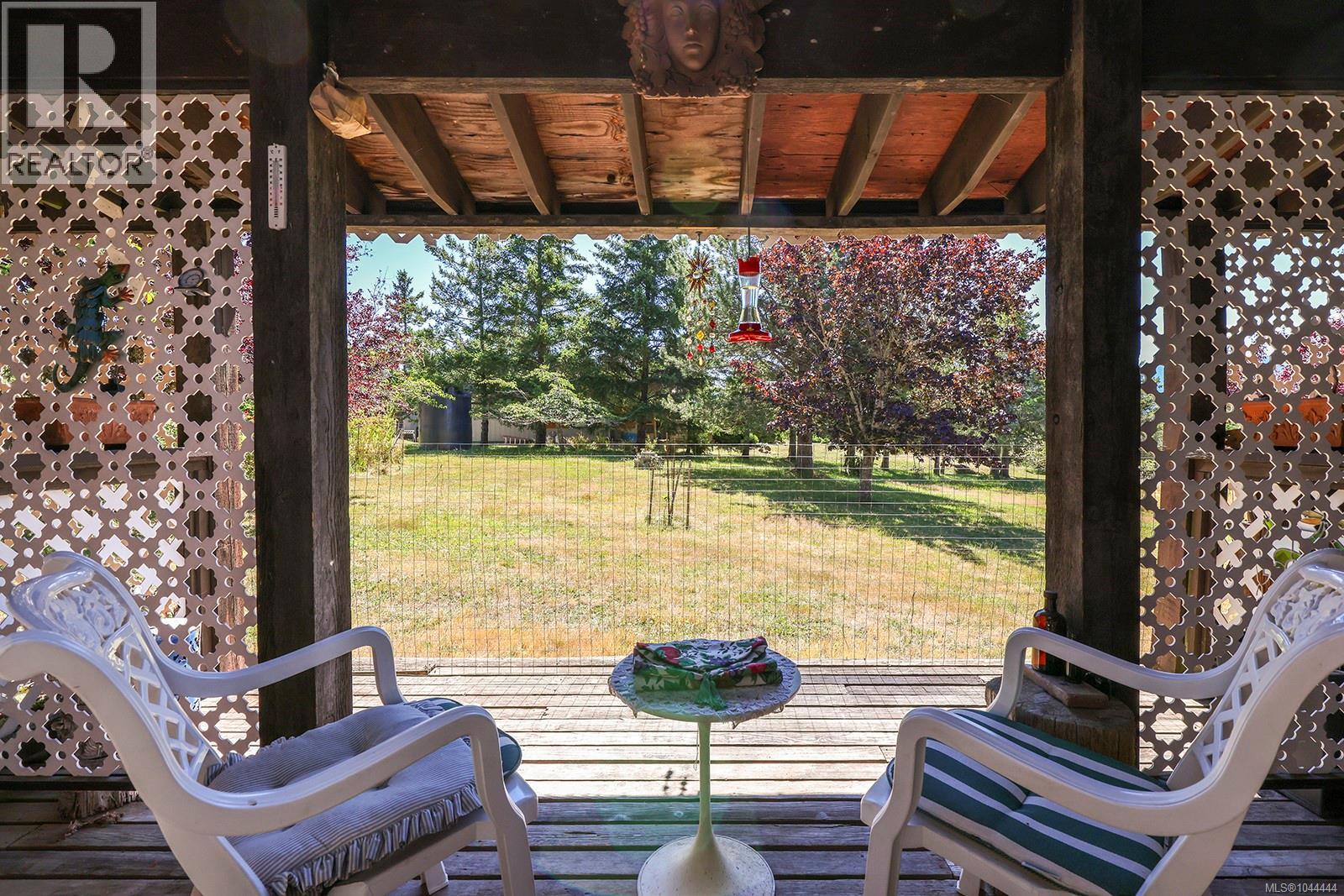 2570 Piercy Rd, Denman Island, British Columbia  V0R 1T0 - Photo 14 - 1044444