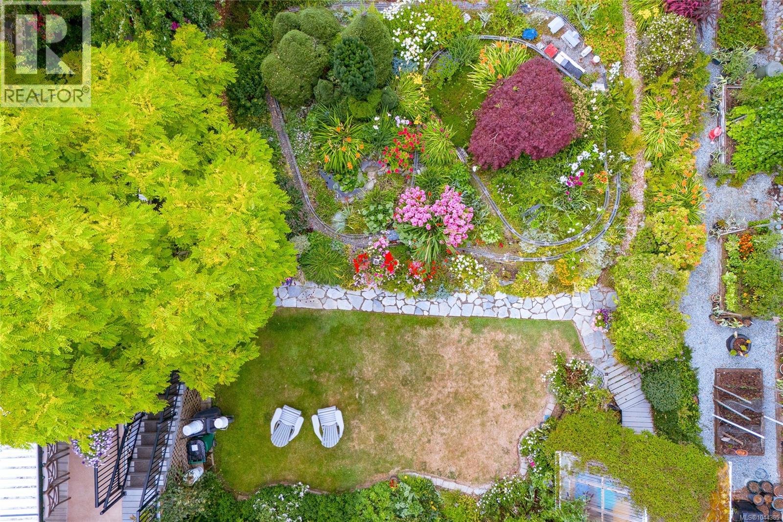 1617 Simon Pl, Cowichan Bay, British Columbia  V0R 1N1 - Photo 64 - 1044385